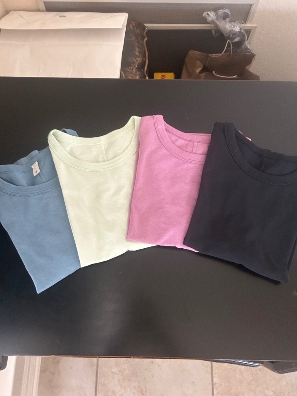 Lululemon Love Crew Short Sleeve. (Set of 4 T-Shirts). Size 4